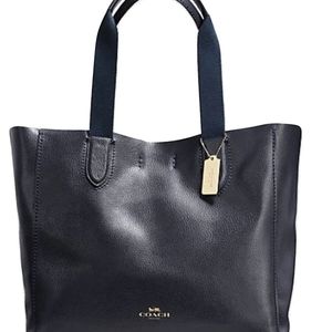 Coach Derby Tote in Pebble Leather